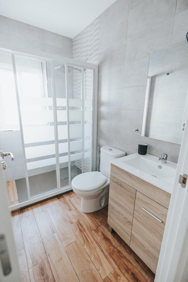 Shiny Nab Super Family Apartment Малага Екстер'єр фото